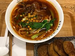 经典牛肉面-每碗面馆(新鸿安大厦店)