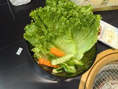 -山川小町·极番烧肉(新地假日广场店)