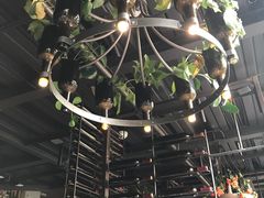 -胡桃里音乐餐厅(陶溪川店)(川湘赣菜·世界百大酒庄直供红酒·音乐表演)