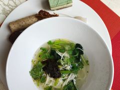 -筠咖啡西餐厅(上海国展宝龙丽筠酒店)
