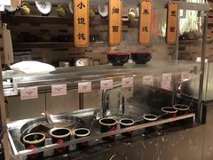小馄饨-乐咖啡西餐厅(太湖皇冠假日酒店)