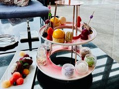 -亚龙湾喜来登·美景台大堂吧