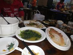 -张家卫·阳江菜·小海鲜(肥婆湾桥店)