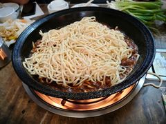 -日新铁锅焖面(坝上店)