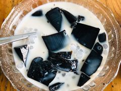 西米露龟苓膏-梧州双钱龟苓膏(老街店)