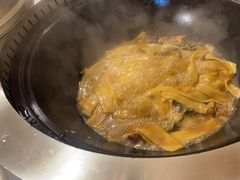 -锅老头海鲜铁锅炖
