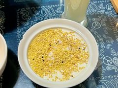 奶嚼口-蜗牛小馆醉乡民谣云南菜(惠新西里店)