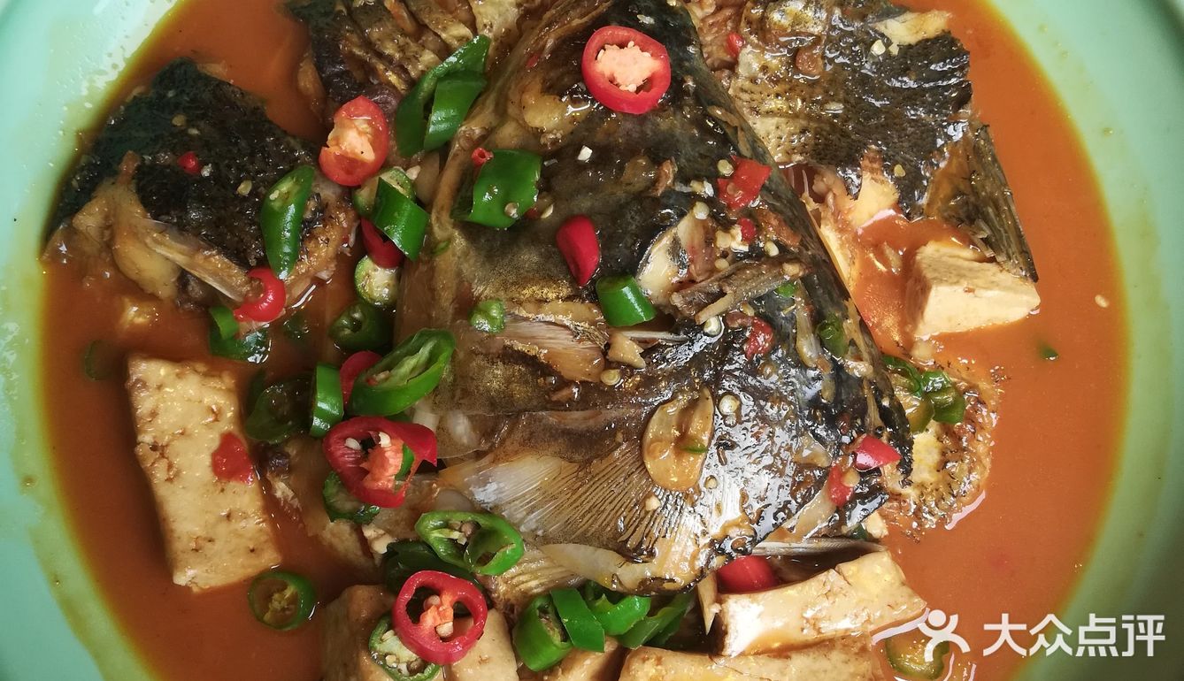 周末自驾到西湖,中午从点评上搜到这家店,评分蛮高