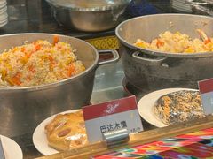 -汗腾格里·风味餐厅(新疆驻京办店)