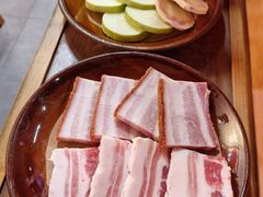 -阿山卓·野生菌火锅·纳西火塘烤肉