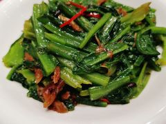 豆豉鲮鱼油麦菜-凯鸽酒楼(水泉湾龙园店)