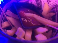 -UP嘻哈酒吧(粉巢店)
