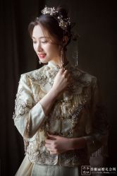 点击看大图 -艾米丽婚纱礼服