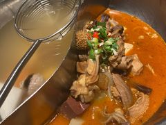 牛杂鸳鸯锅-左庭右院鲜牛肉火锅(环球港店)