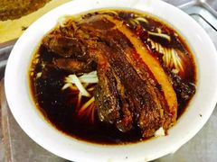 -小龙大肉面馆