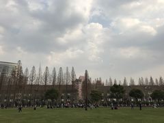 -复旦大学光华楼
