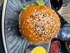 -Let'sBURGERplus·非常创意汉堡(三里屯店)