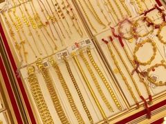 -恒一珠宝·回收黄金钻石奢侈品(灵岩南路店)