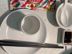 -肥仔文澳门猪骨煲(南京西路店)