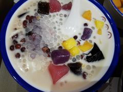 全料牛奶芋圆-五条人糖水铺(武林总店)