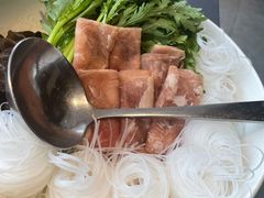 酸菜火锅面-小大董·烤鸭(观景餐厅·南京西路店)