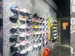 -NIKE武汉品牌体验店
