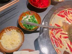 -老酉火锅(阳明古镇店)