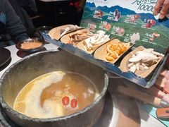 -芸山季·云南野生菌火锅(人民广场来福士店)