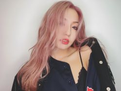 -AYO SALON