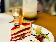 -Mark&Mars Restaurant