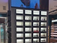 -LensCrafters亮视点(东方新天地店)