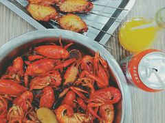 -九喜龙虾(凤城六路直营店)