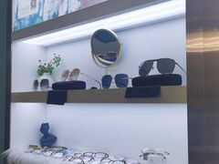 -无界眼镜MaxLess(南翔印象城店)