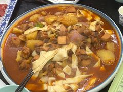 -撒拉人家.酸菜牦牛肉火锅