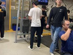-超鹿运动(大唐世家店)