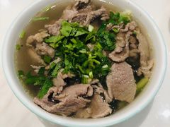 -犇逸·乐山跷脚牛肉·四川现炒(览海店)