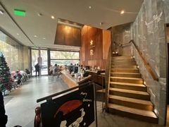 -星巴克臻选(南京艾尚天地店)