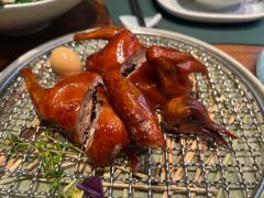禾秆草烧乳鸽-木棉·醉心粤味(COCO Park店)