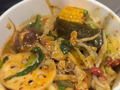 招牌麻辣拌-W COLLECTIVE  DESSERT SHOP