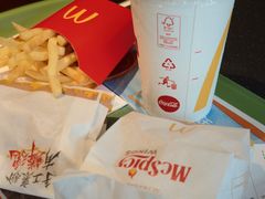 -麦当劳(乳山路店)