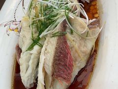 -鑫悦楼煎蟹·16年海鲜大排档