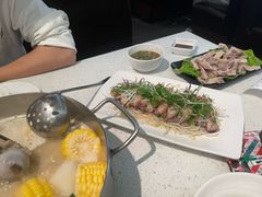 -肥仔文澳门猪骨煲(南京西路店)