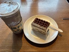 -星巴克(七宝领展广场1F店)