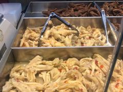 -狗撵鸭(泰山公寓店)