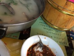-泸沽肴(泸沽湖大洛水村农村信用社旁店)