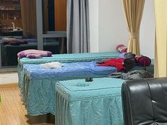 -顺则昌推按正骨理疗