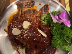 -明洞阿姨·韩式酱蟹烤肉·创意料理(三元桥店)