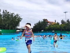 -欢乐水魔方水世界