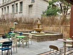 -潮一不贰·法式甜品·生日蛋糕·西式简餐(外滩店)