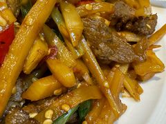 酸笋牛肉-牛八宝桂林米粉(八里庄店)